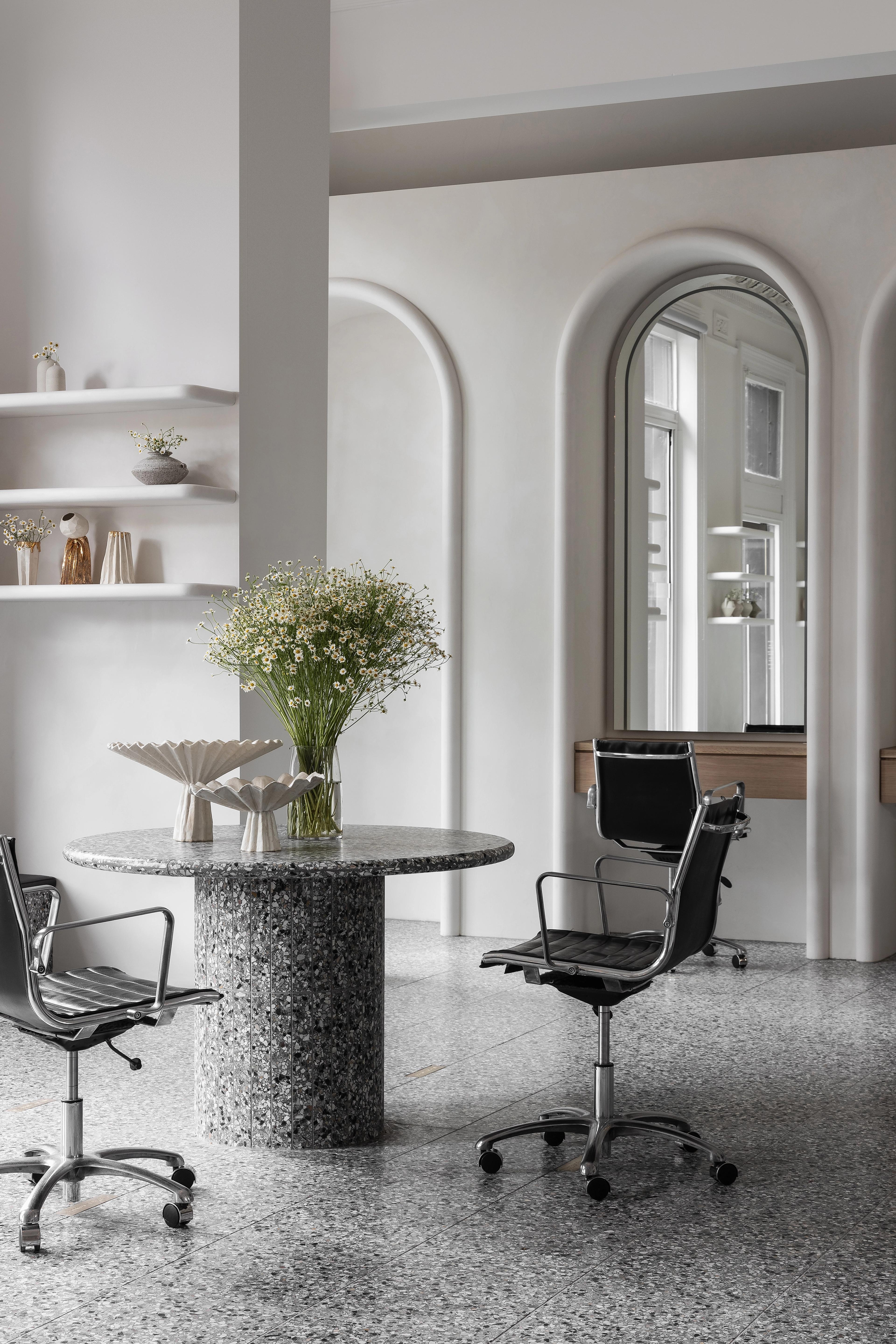 Joey Scandizzo Salon by Studio Kennon Interior Architecture and Design