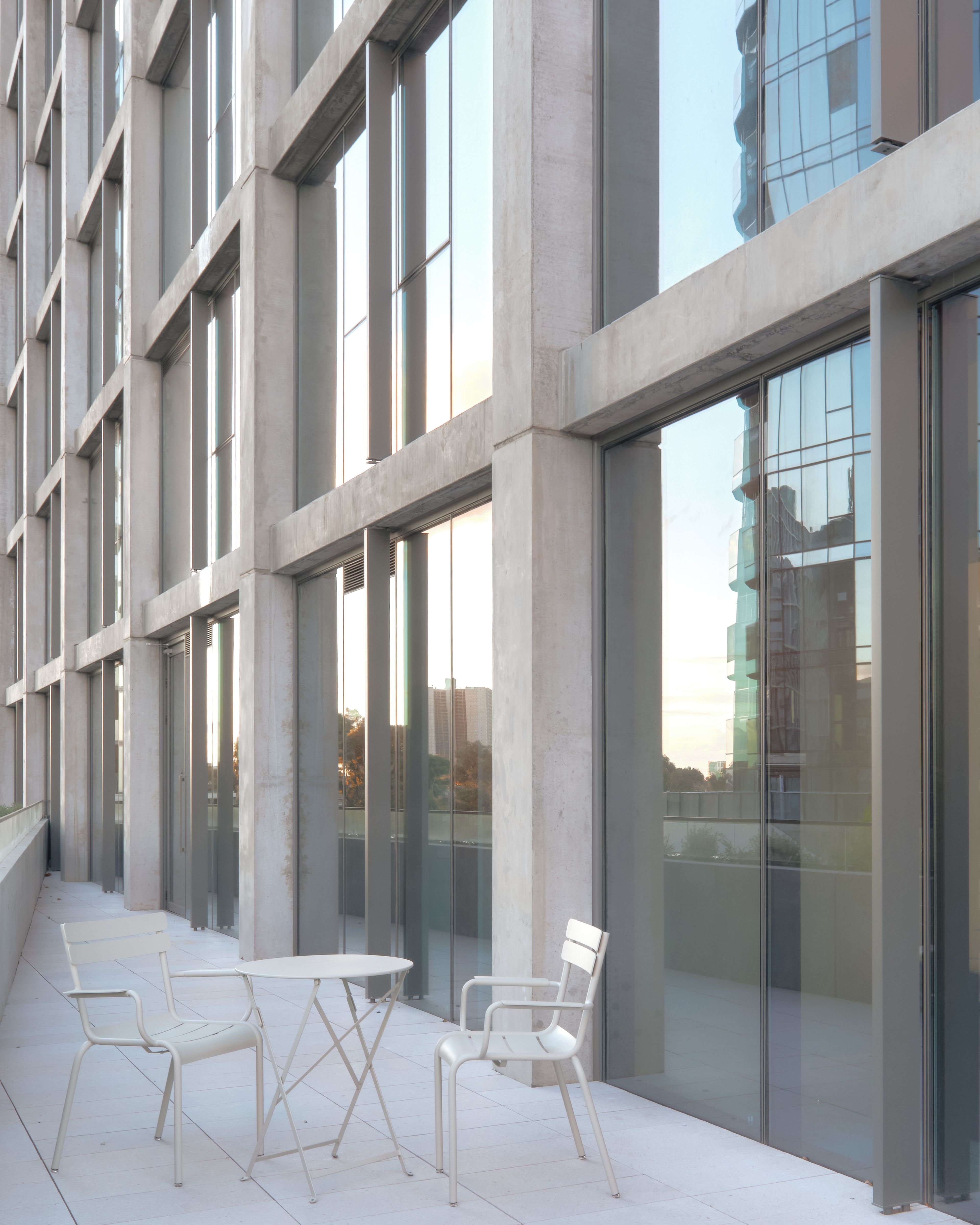 Visual media content