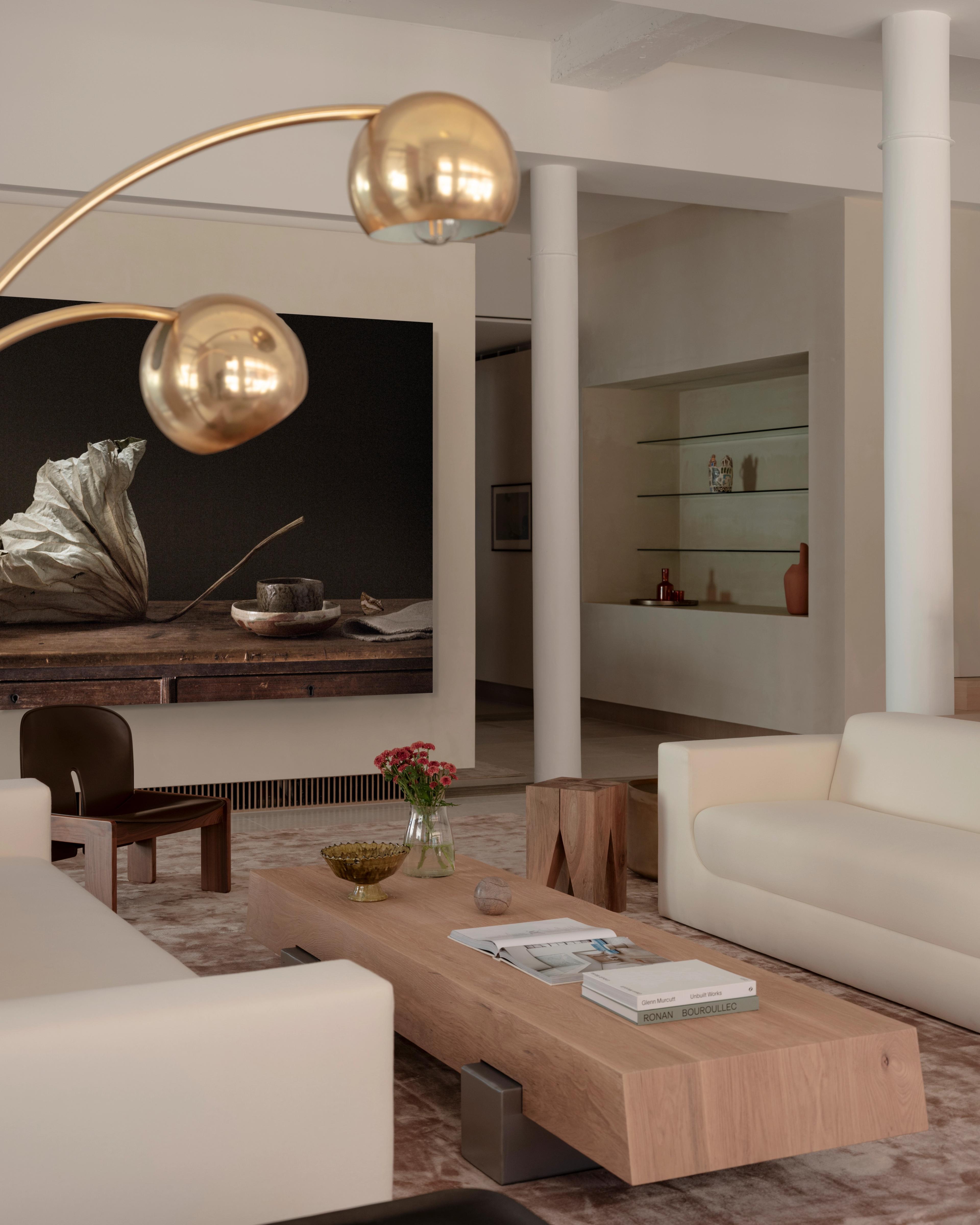 Visual media content