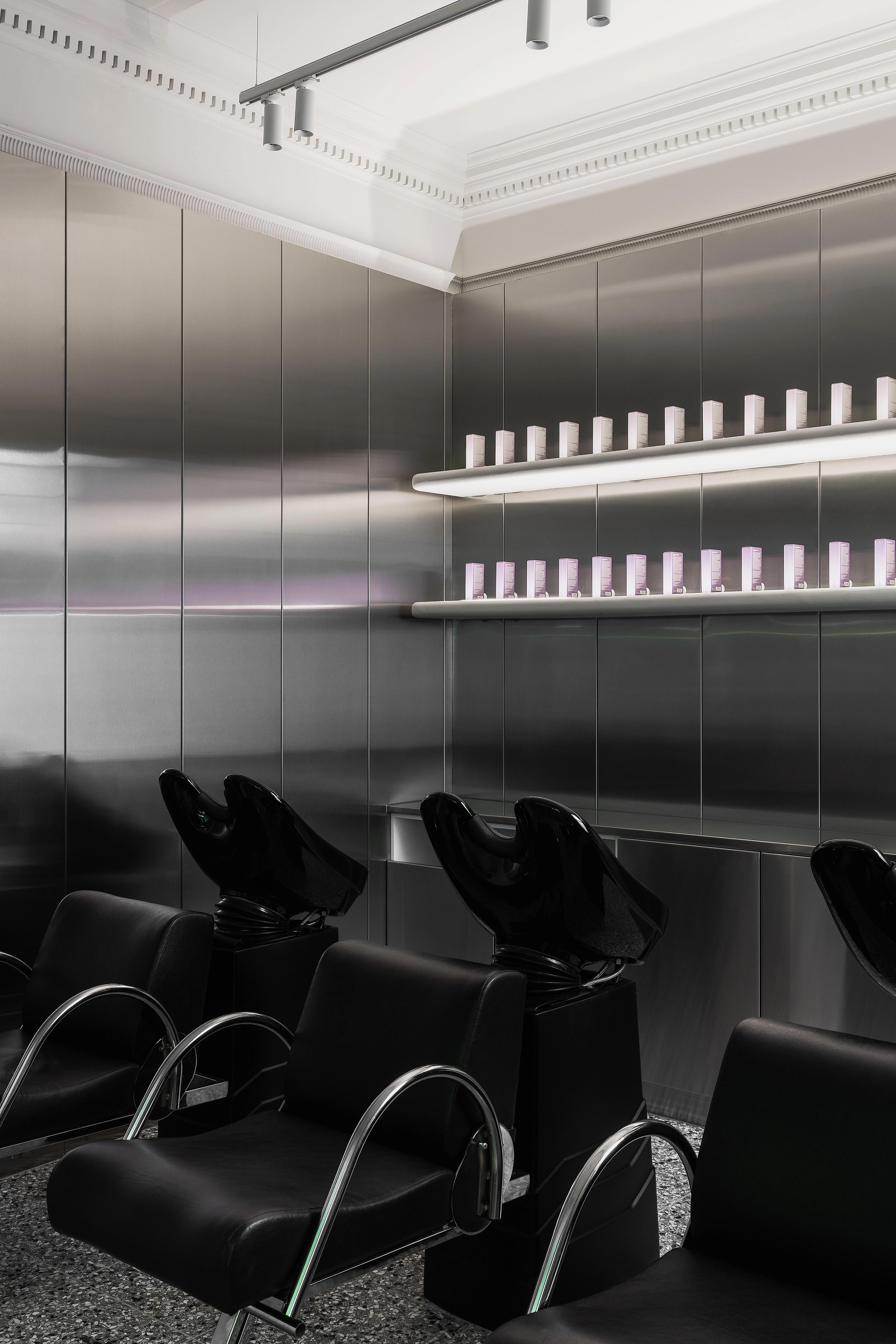 Joey Scandizzo Salon by Studio Kennon interior design