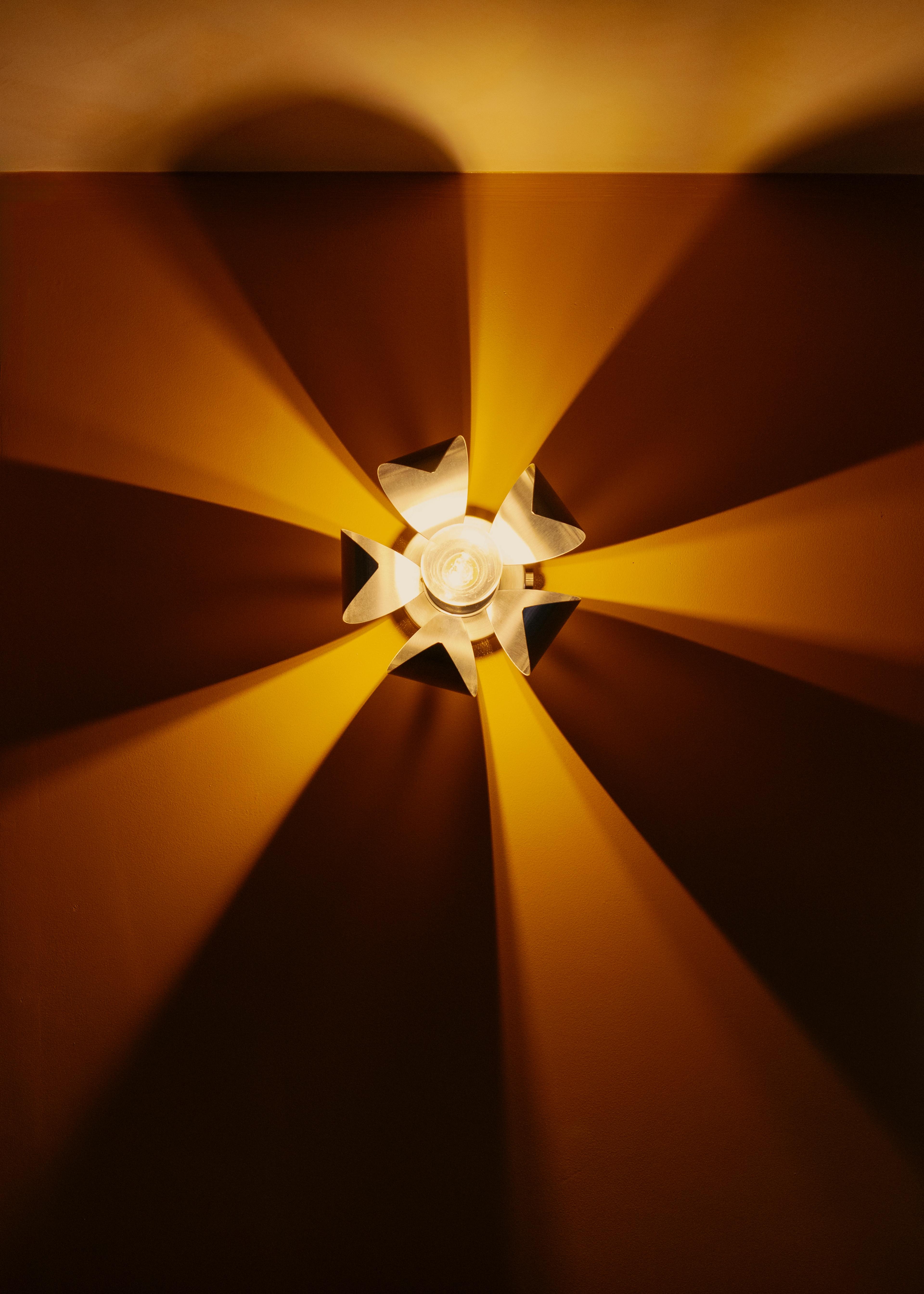 Visual media content