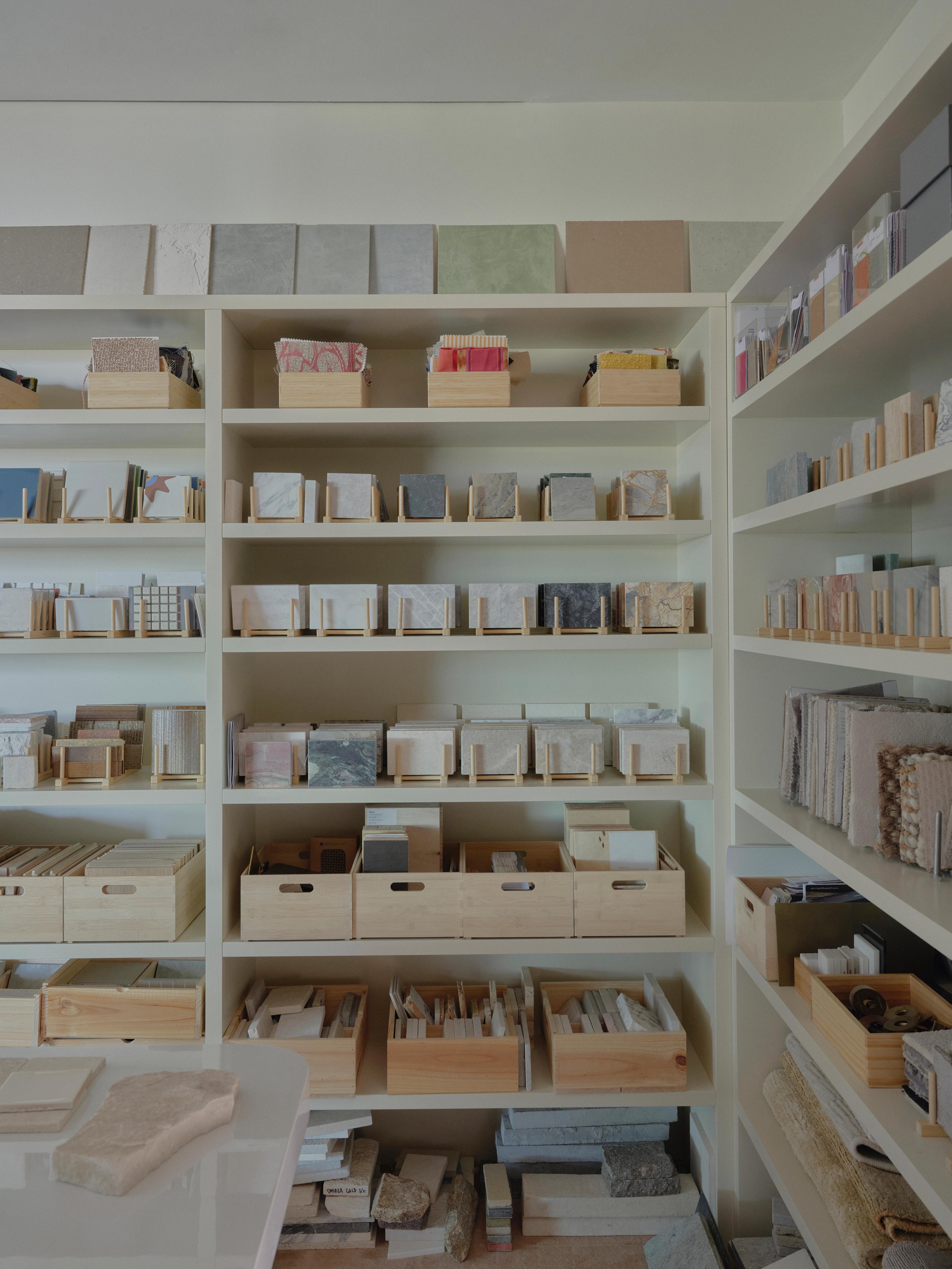 Visual media content