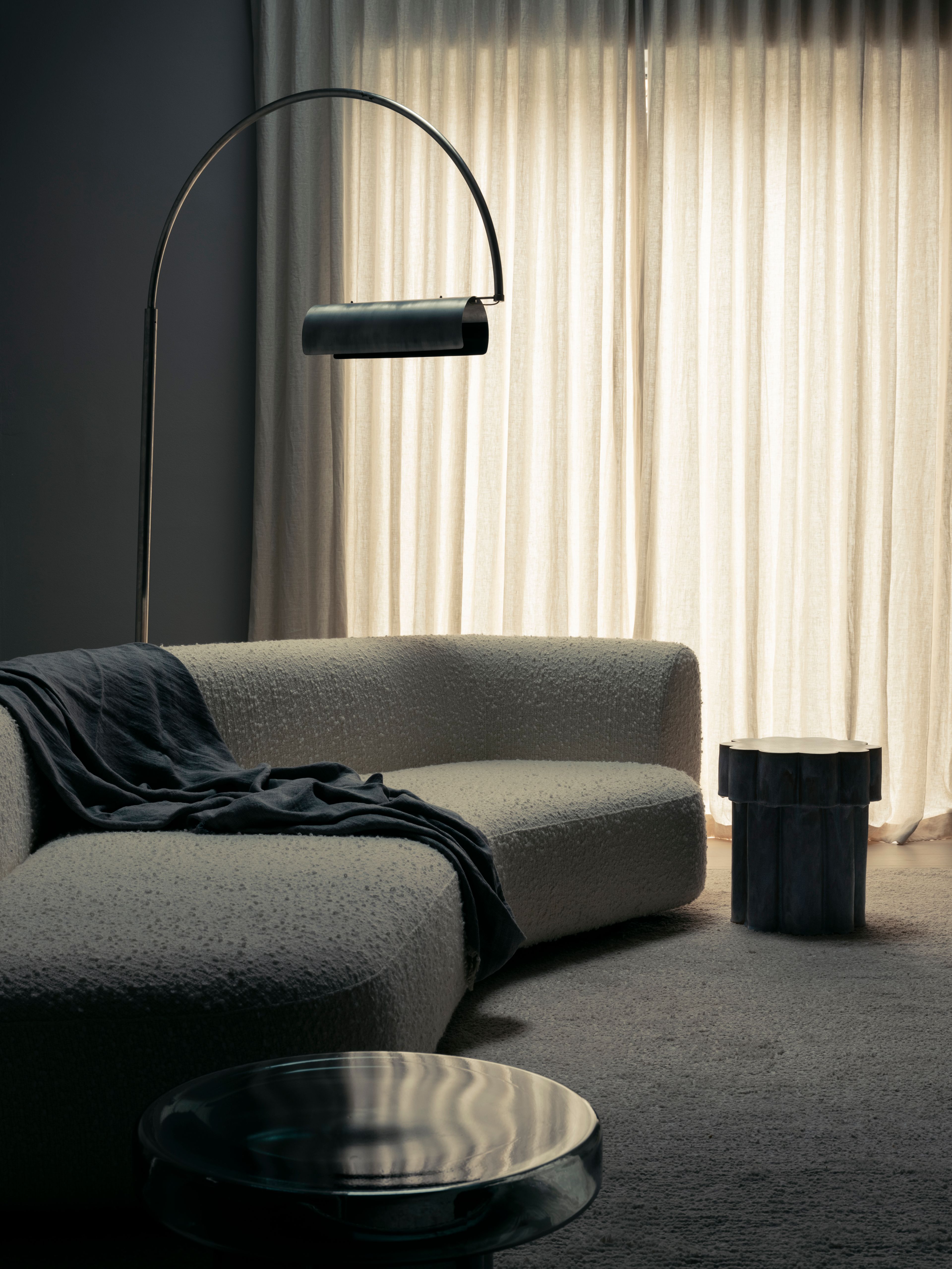 Kennon Warm Shadow Living Room 