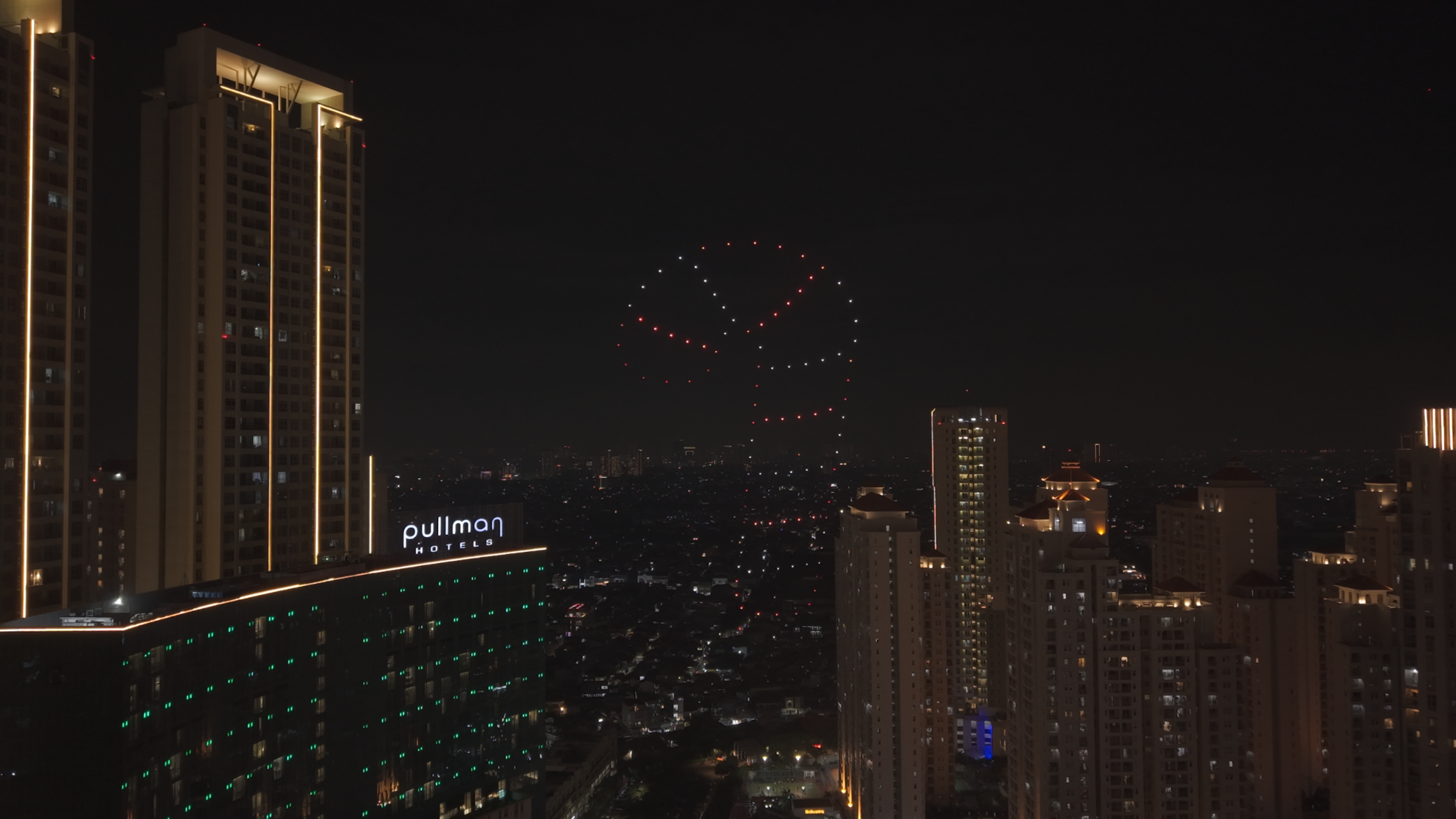 Central Park Mall Jakarta - Central Park Christmas Tree Lighting - photo 4
