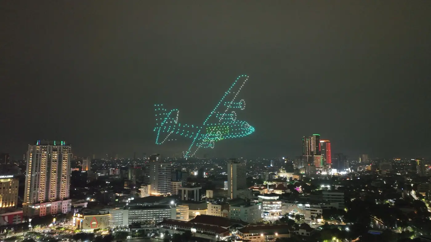 PUBG Mobile 8th Anniversary Opening Show 500 Drones - frame 1