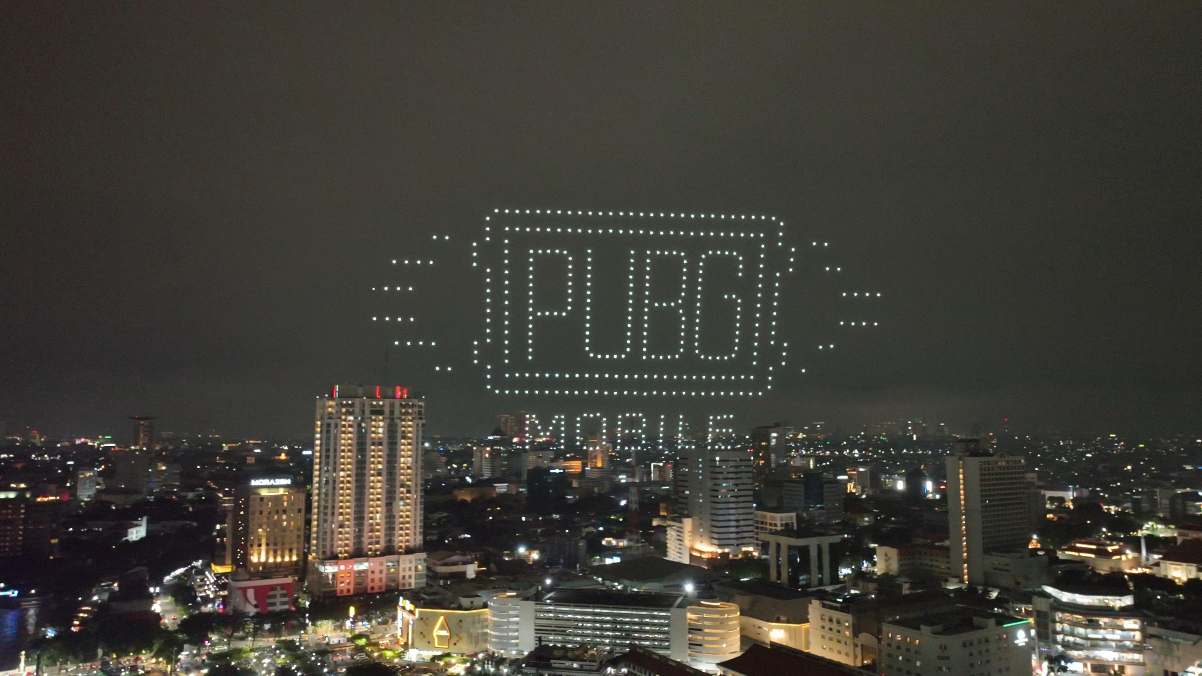 PUBG Mobile 8th Anniversary Opening Show 500 Drones - frame 2