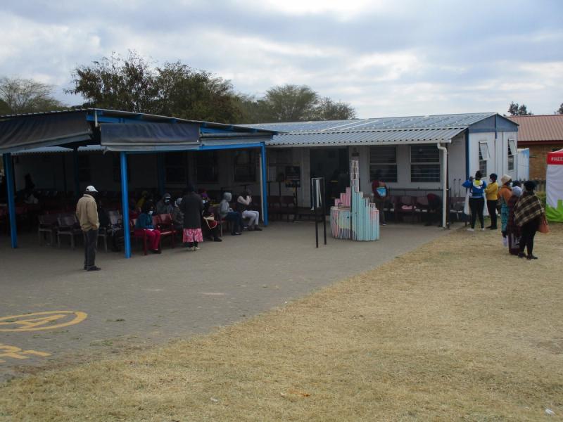 Cosmo Clinic Outside.