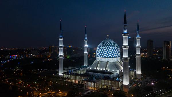 Aerial shot of Sultan Salahuddin Abdul Aziz Shah in Shah Alam