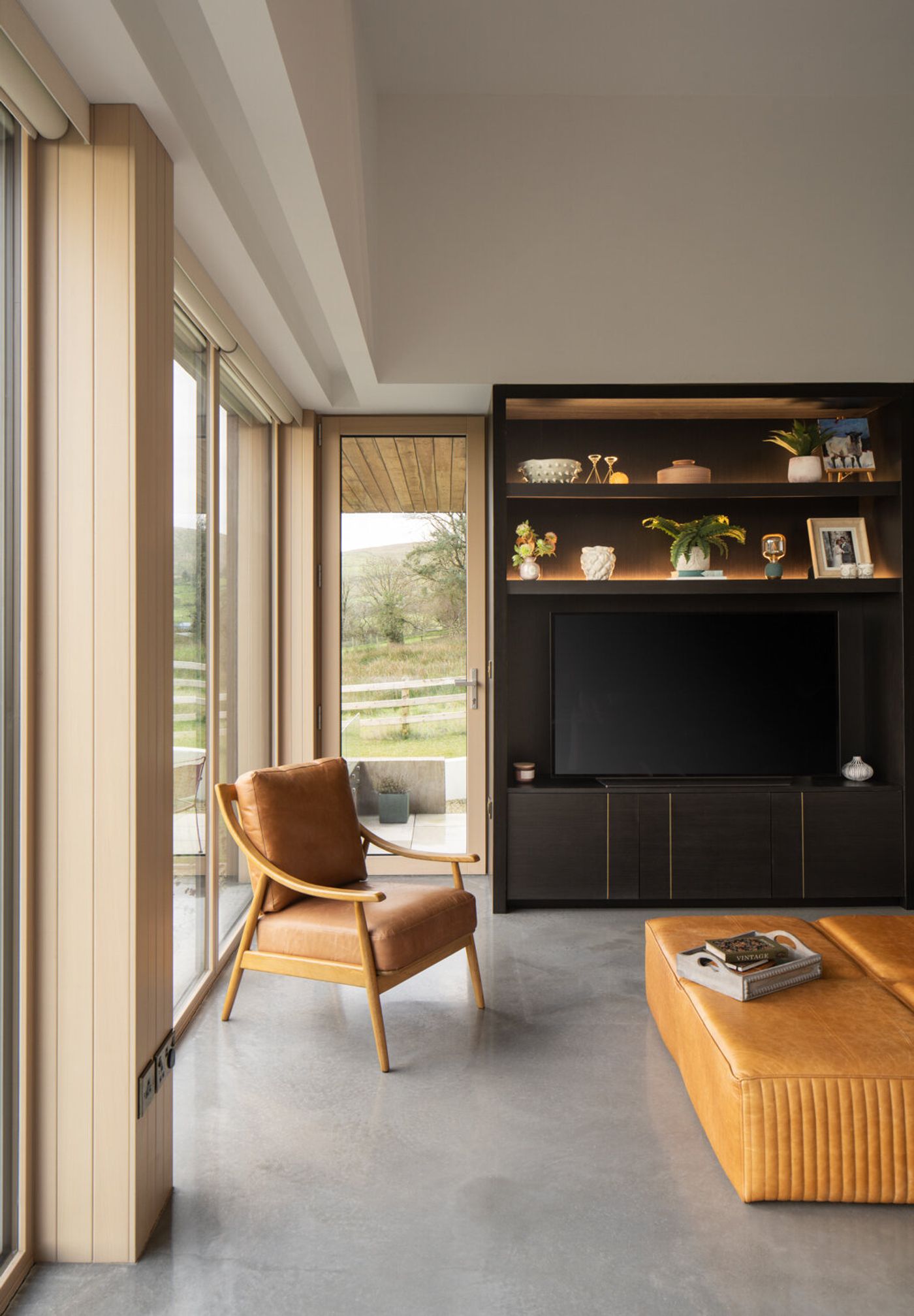 Sperrin House Derry – Design of Contemporary Rural Home County Derry – Draperstown, County Derry, Northern Ireland, view 5
