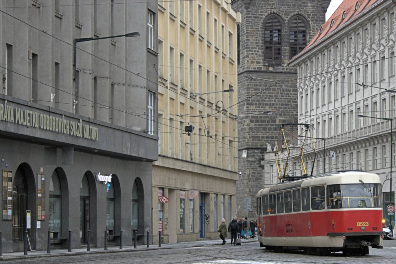 Přes most v Libni už tramvaje nepojedou. Zavedena bude náhradní doprava