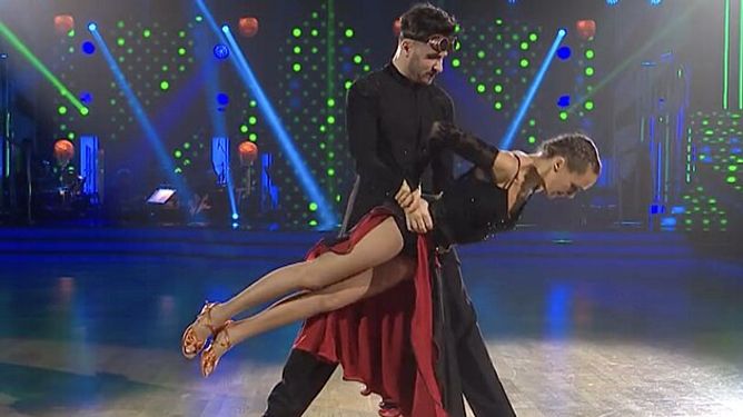 Lucie Vondráčková předvedla nejlepší tance večera. Lucie Vondráčková předvedla nejlepší tance večera.