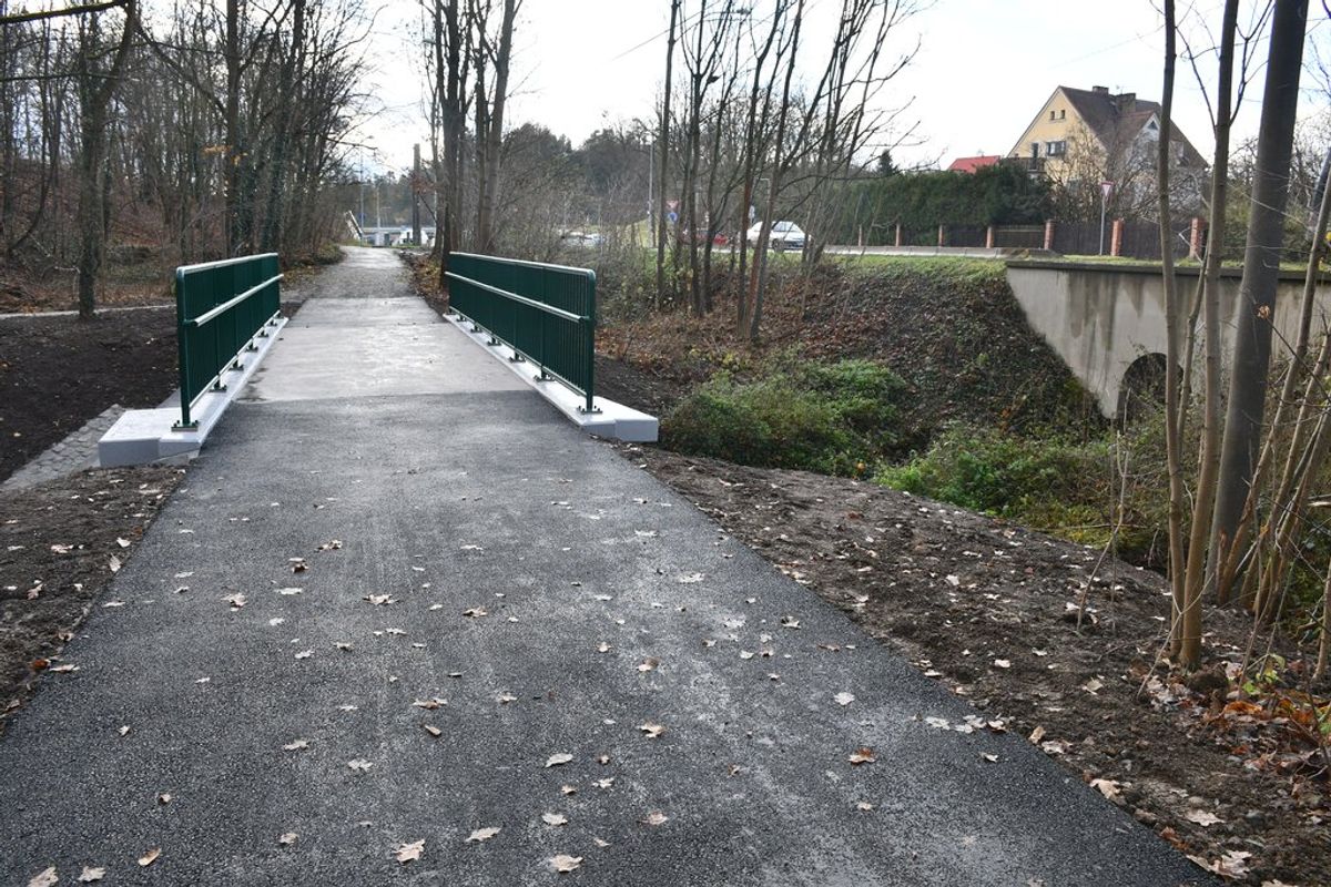 Plzeň otevřela opravenou lávku přes Bolevecký potok Plzeň otevřela opravenou lávku přes Bolevecký potok