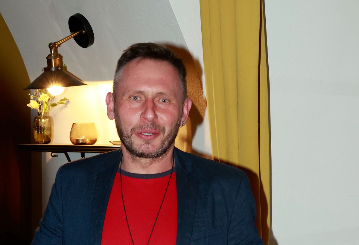 Jan Tuna zveřejnil své nahé fotky a poslal jasný vzkaz všem, kdo ho sledují Jan Tuna zveřejnil své nahé fotky a poslal jasný vzkaz všem, kdo ho sledují