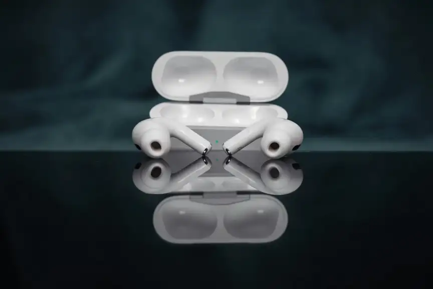 Apple rozšiřuje možnosti AirPods Pro o funkce pro zdraví sluchu