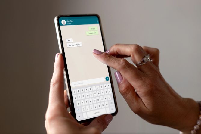 WhatsApp zdarma končí: Od srpna čeká uživatele šok, na který nikdo nebyl připraven WhatsApp zdarma končí: Od srpna čeká uživatele šok, na který nikdo nebyl připraven
