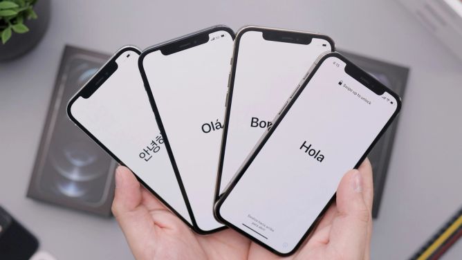 Velký povod s telefony iPhone. Velký povod s telefony iPhone.