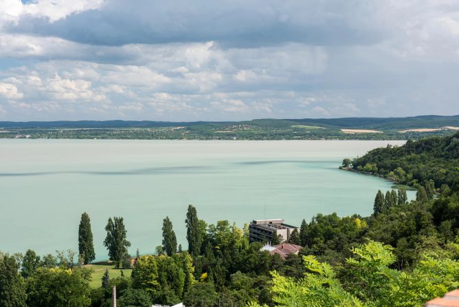 Balaton letos jinak: Turistky otevřeně o tom, proč si budou dávat větší pozor Balaton letos jinak: Turistky otevřeně o tom, proč si budou dávat větší pozor