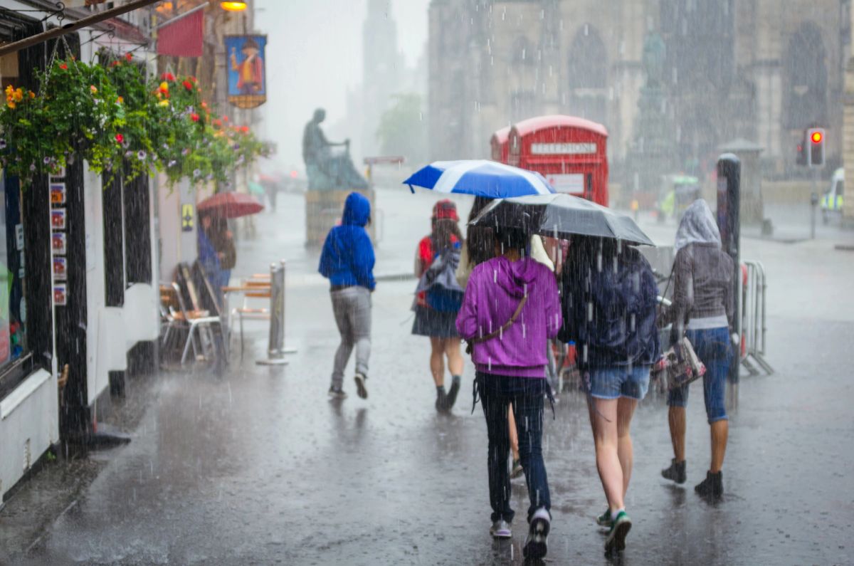 Meteorologové prozradili, jaké počasí nás čeká v srpnu. Pokud se chystáte na dovolenou, zažijete nepříjemný šok Meteorologové prozradili, jaké počasí nás čeká v srpnu. Pokud se chystáte na dovolenou, zažijete nepříjemný šok