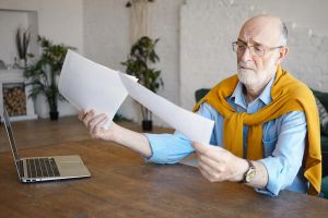 Zdražování České pošty: Za důchod v hotovosti zaplatíte jako za nákup