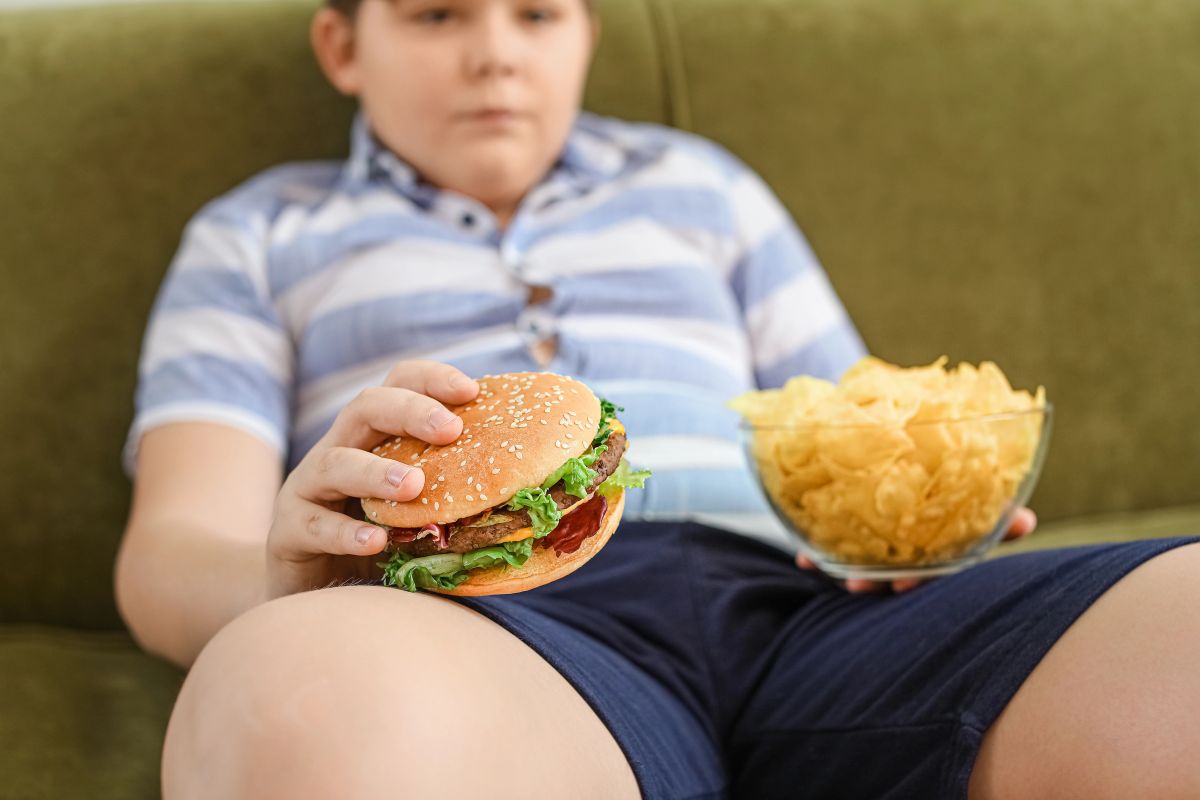Rodiče, zbystřete! I vaše dítě může ohrozit vysoký krevní tlak, poznáte to podle těchto příznaků Rodiče, zbystřete! I vaše dítě může ohrozit vysoký krevní tlak, poznáte to podle těchto příznaků