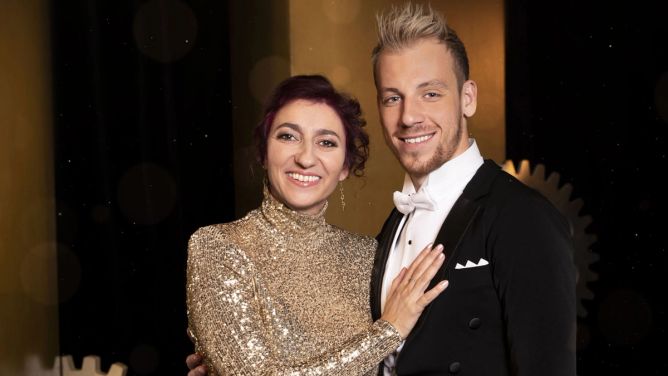 Martin Prágr se svou taneční kolegyní. Martin Prágr se svou taneční kolegyní.