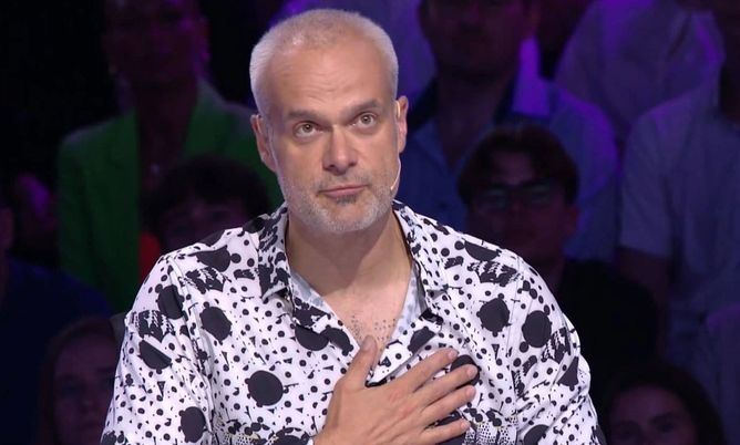 Jaro Slávik zažil nemoc a bolest. Jaro Slávik zažil nemoc a bolest.