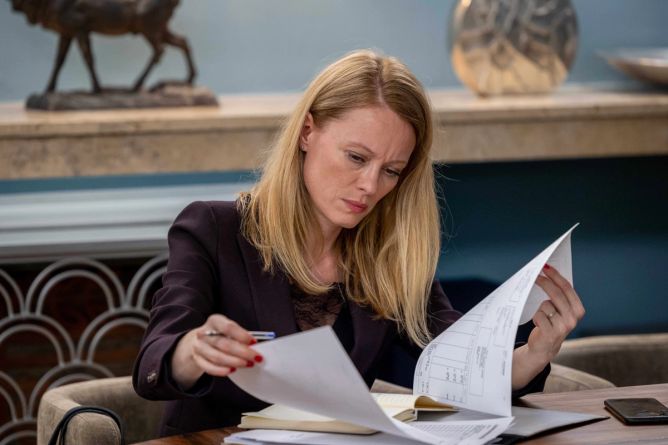 Blanka se dostává do problémů. Blanka se dostává do problémů.