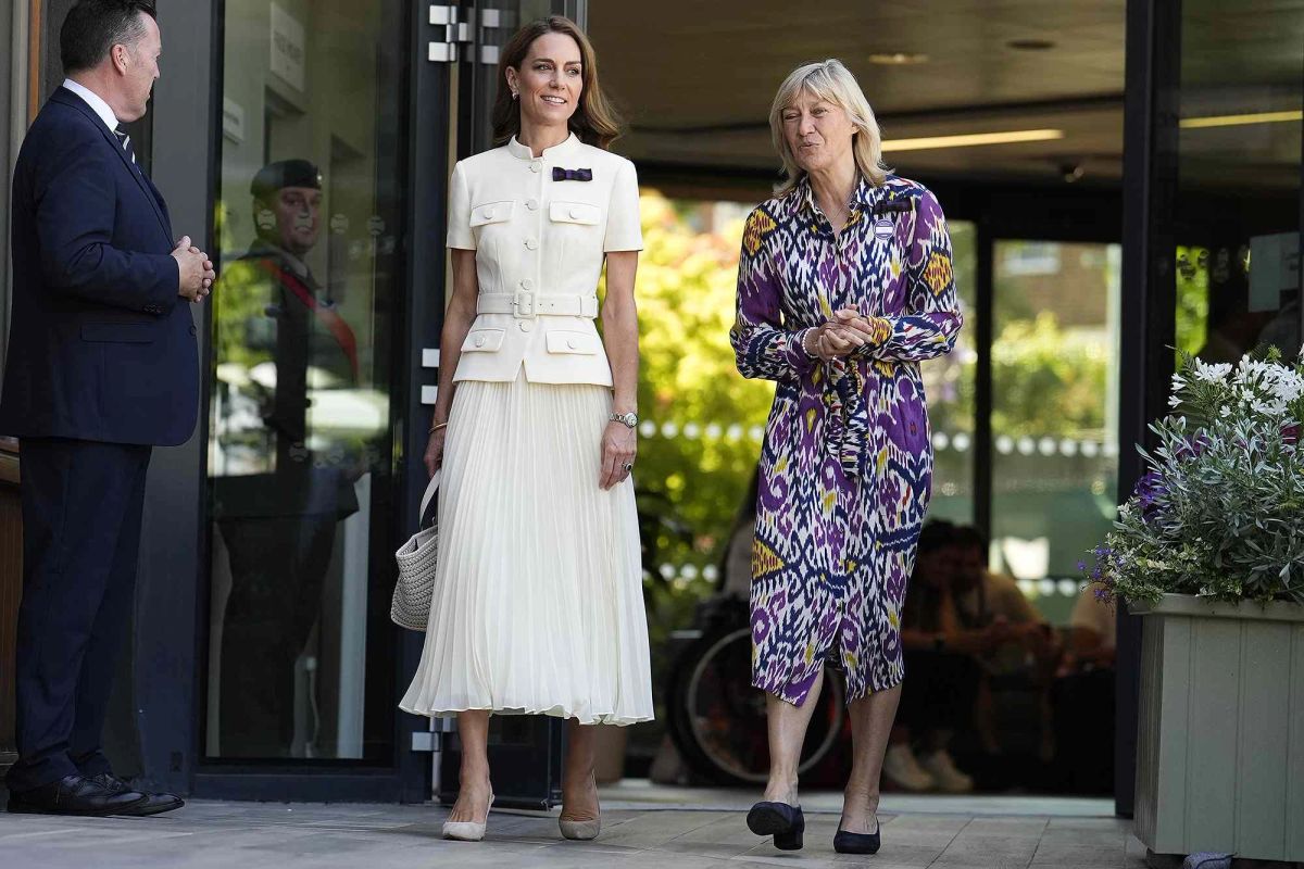 Emotivní chvíle ve Wimbledonu: Princeznu Kate dojalo publikum, podívejte se na její reakci Emotivní chvíle ve Wimbledonu: Princeznu Kate dojalo publikum, podívejte se na její reakci