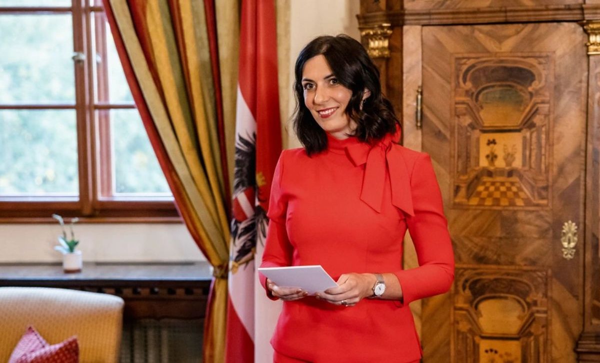 Markéta Pekarová Adamová chtěla slavit. Dostala drsnou reakci od voličů a lidí na sítích Markéta Pekarová Adamová chtěla slavit. Dostala drsnou reakci od voličů a lidí na sítích
