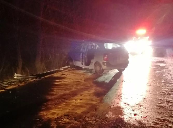 Vážná dopravní nehoda na Příbramsku. Vážná dopravní nehoda na Příbramsku.