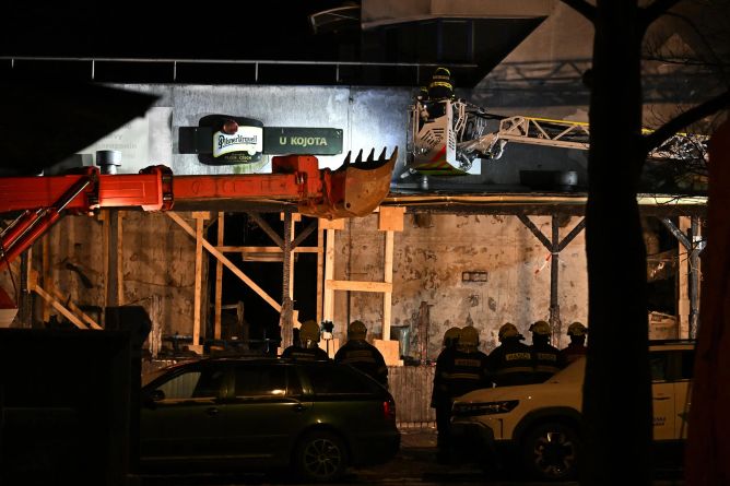 Požár v Mostě má další oběť.