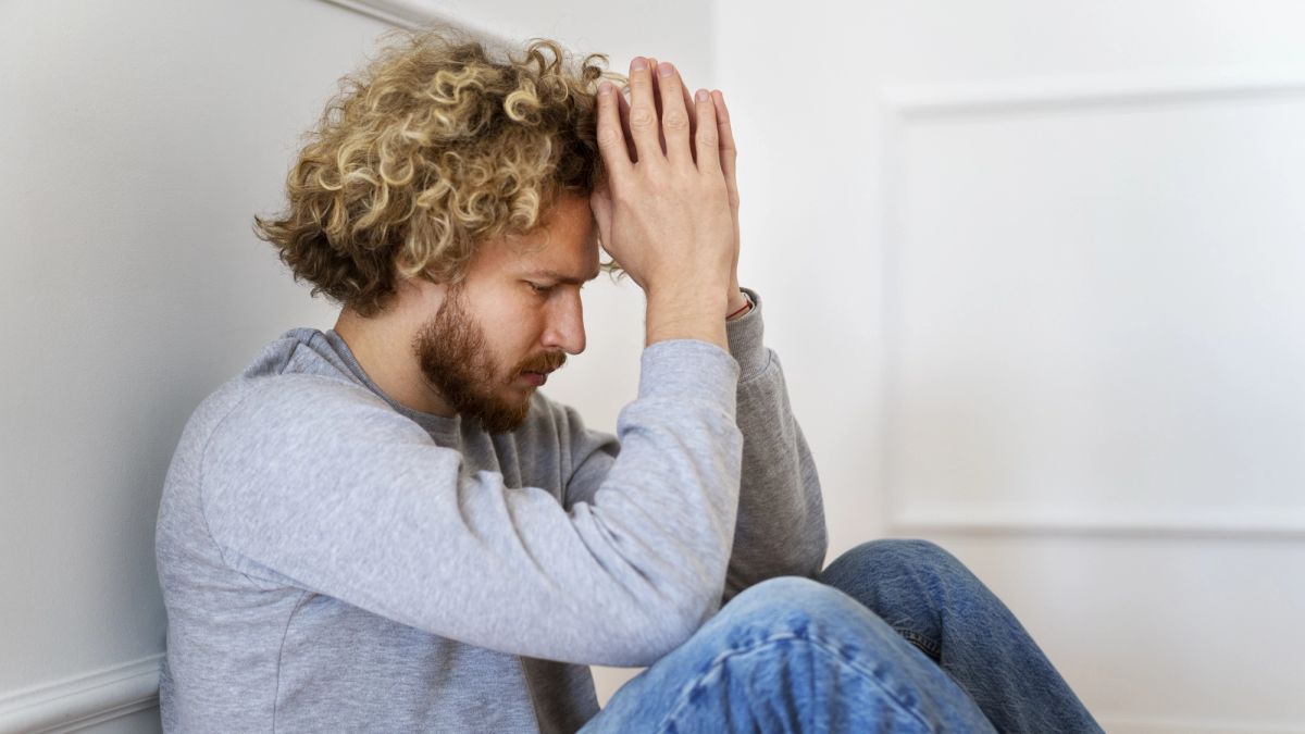 Našel jsem ve skříni něco, co zničilo mé manželství. Dětem ale musím lhát Našel jsem ve skříni něco, co zničilo mé manželství. Dětem ale musím lhát