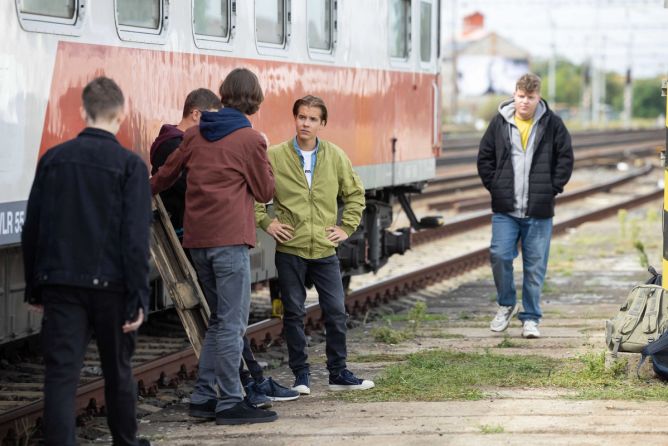 Cílem je ukázat nebezpečí mladých lidí. Cílem je ukázat nebezpečí mladých lidí.