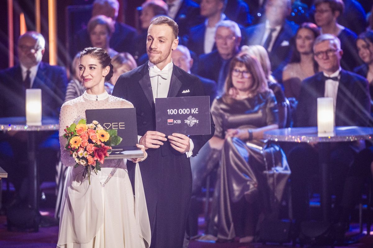 Martin Prágr ve StarDance znovu ostrouhal. Jeho výraz hovoří za vše Martin Prágr ve StarDance znovu ostrouhal. Jeho výraz hovoří za vše