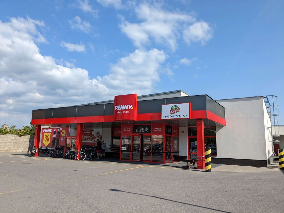 Obchody vyrazily do boje proti plýtvání potravinami. Nabízí výhodné balíčky za pár korun Obchody vyrazily do boje proti plýtvání potravinami. Nabízí výhodné balíčky za pár korun