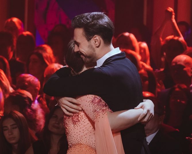 Martina Ptáčková končí ve StarDance. Martina Ptáčková končí ve StarDance.