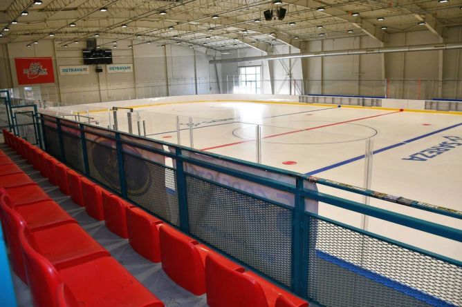 Modernizace stadionu v Ostravě. Modernizace stadionu v Ostravě.