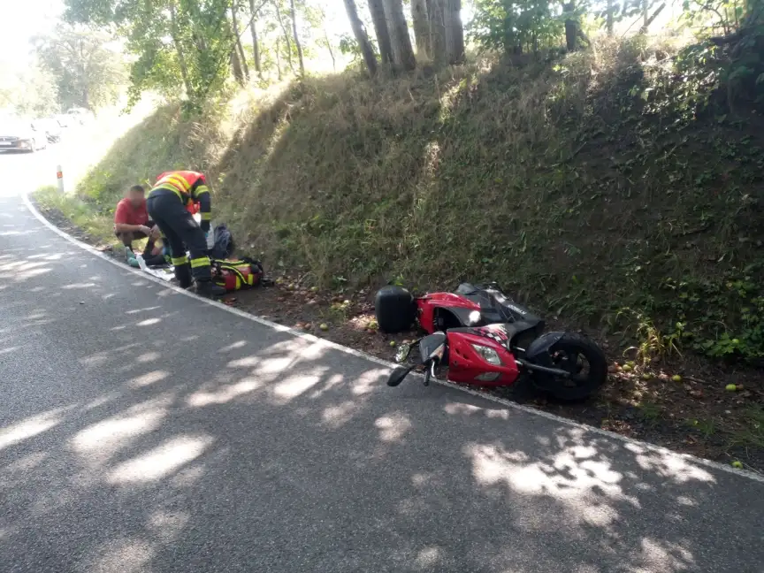 V Hradci Králové se hasiči nezastavili. Na vině jsou nehody motorkářů