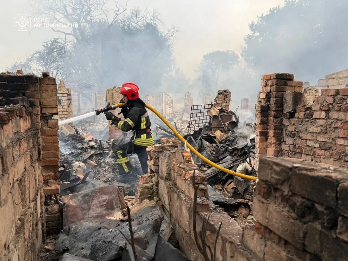 Noční horor na Ukrajině: Ruské střely zasáhly město, úřady potvrdily zraněné Noční horor na Ukrajině: Ruské střely zasáhly město, úřady potvrdily zraněné