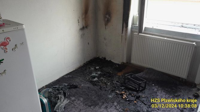 Požár bytu v Plzni. Požár bytu v Plzni.