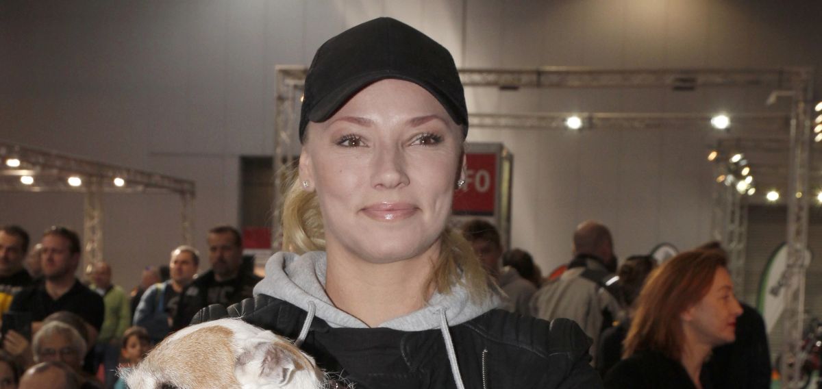 Tragicky zemřela zpěvačka Helena Zeťová. Víme, co se jí stalo Tragicky zemřela zpěvačka Helena Zeťová. Víme, co se jí stalo