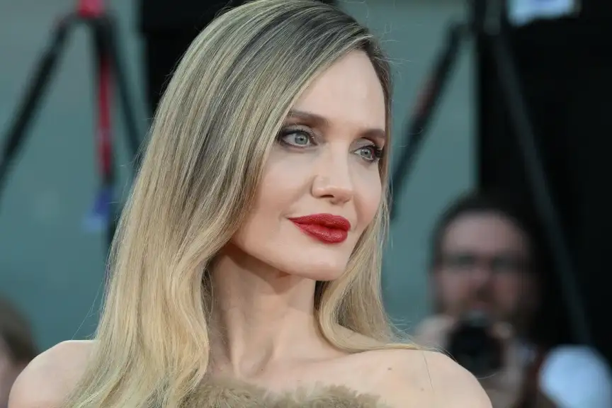 Angelina Jolie šokuje fanoušky radikální proměnou vzhledu