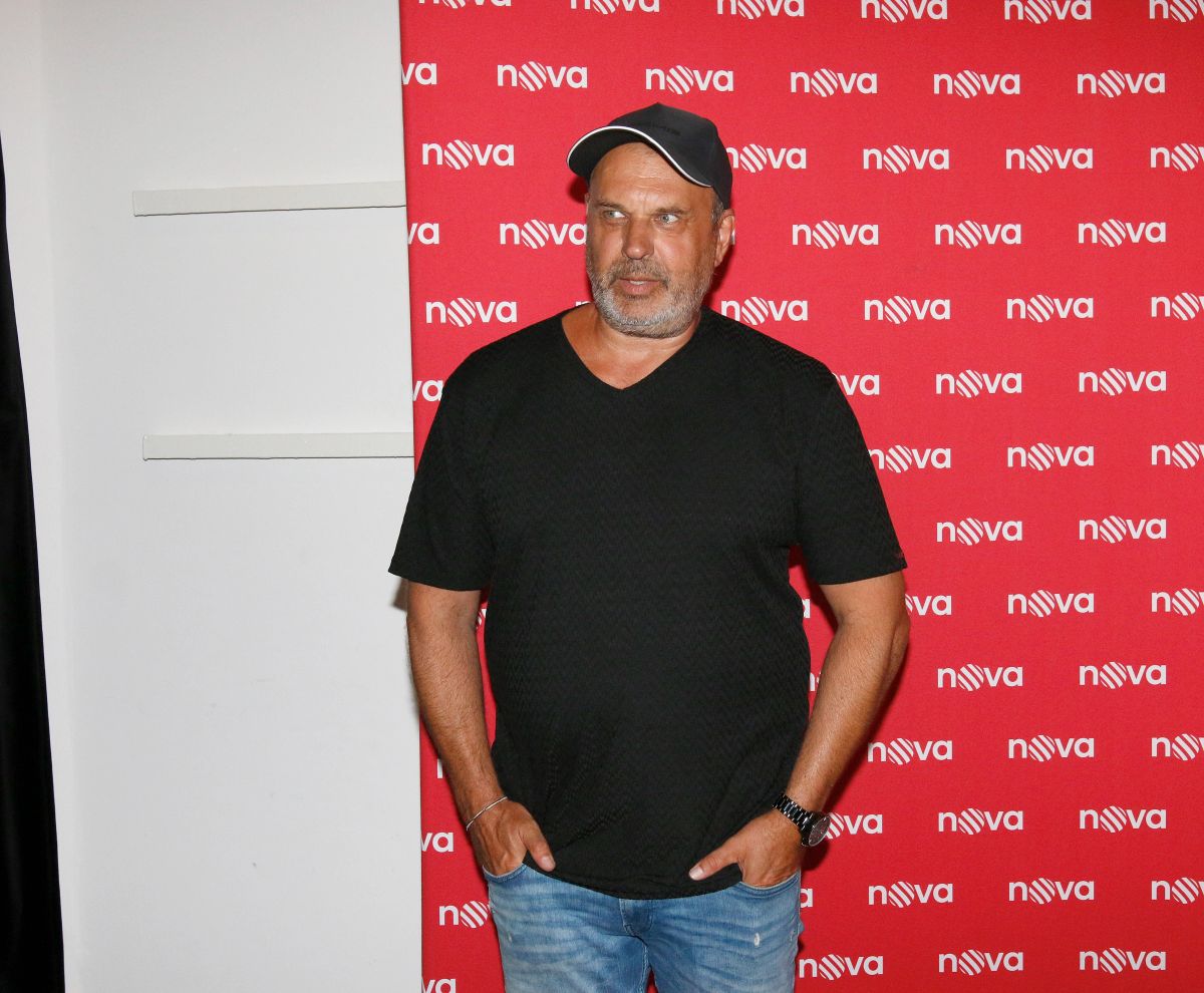 Petr Rychlý se rozhodl ukončit kariéru. Fanoušci jsou v šoku, je na čase jít dál, prozradil herec Petr Rychlý se rozhodl ukončit kariéru. Fanoušci jsou v šoku, je na čase jít dál, prozradil herec