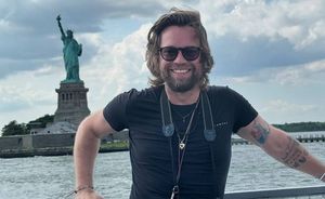 Richard Krajčo ukázal pozadí své ženy. Je to ten nejhezčí výhled, komentuje fotku zpěvák Richard Krajčo ukázal pozadí své ženy. Je to ten nejhezčí výhled, komentuje fotku zpěvák