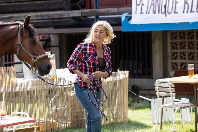 Vanda Hybnerová v seriálu Jedna rodina. Vanda Hybnerová v seriálu Jedna rodina.