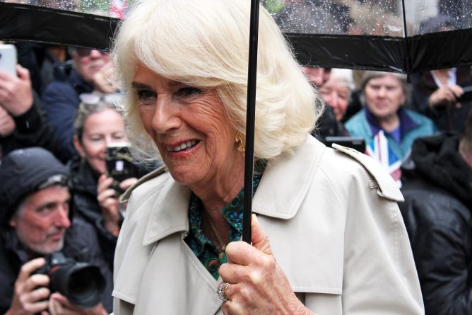 Nečekané překvapení v Buckinghamském paláci: Král Karel udělil Camille unikátní titul, tohle se v historii nestalo Nečekané překvapení v Buckinghamském paláci: Král Karel udělil Camille unikátní titul, tohle se v historii nestalo