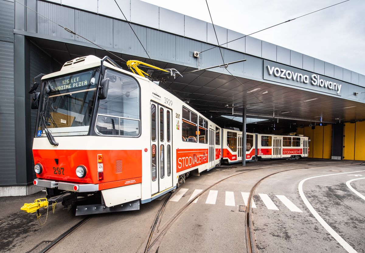 Vánoční tramvaj v Plzni vyjede 1. prosince. Máme pro vás jízdní řád Vánoční tramvaj v Plzni vyjede 1. prosince. Máme pro vás jízdní řád
