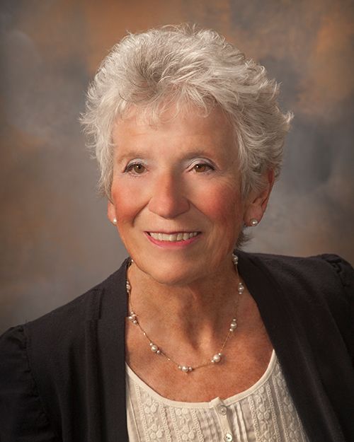 Joan Landau headshot