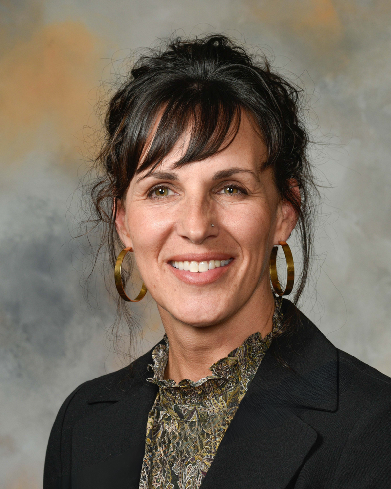 Kimberly Bowcutt headshot