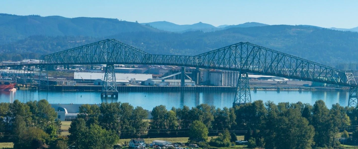 Rainier Bridge over the Columbia River into Longview, WA